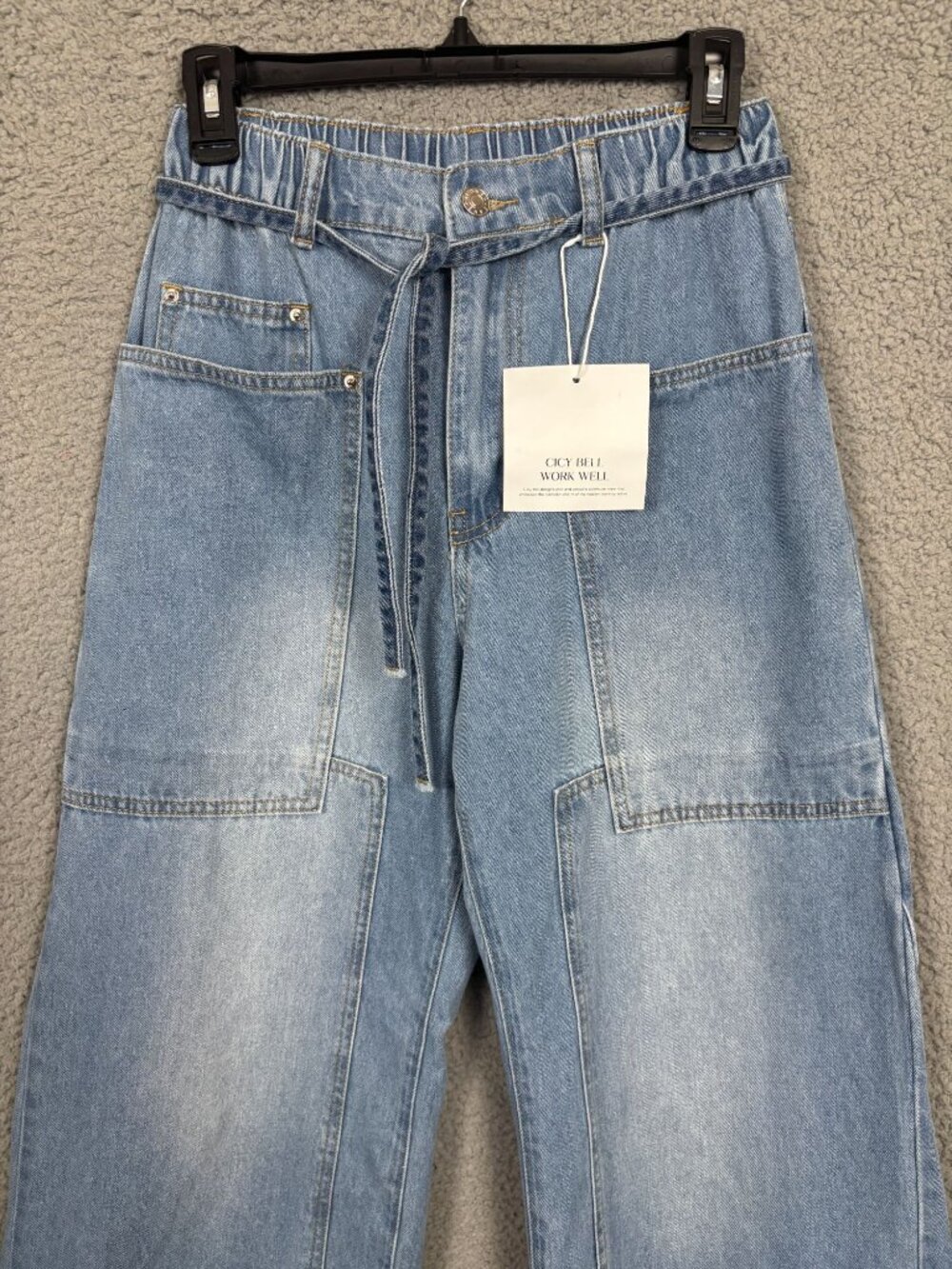 Cicy Bell Women's Tie Waist Wide Leg Cropped Light Blue Denim Jeans Size 4 NWT's - Picture 2 of 7